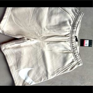 ‼️Nike Cream Shorts‼️